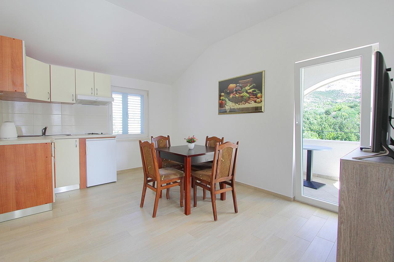 Apartments Barbara Slano Extérieur photo