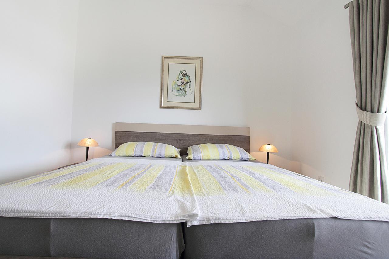 Apartments Barbara Slano Extérieur photo